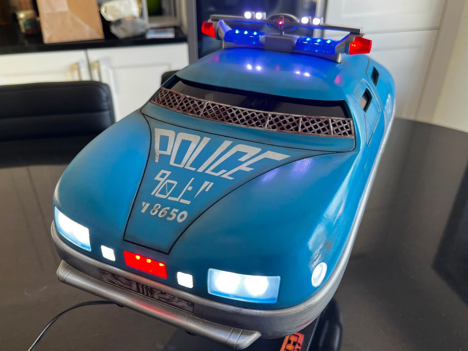 5th Element Taxi model lit with Tiny-FX lighting
